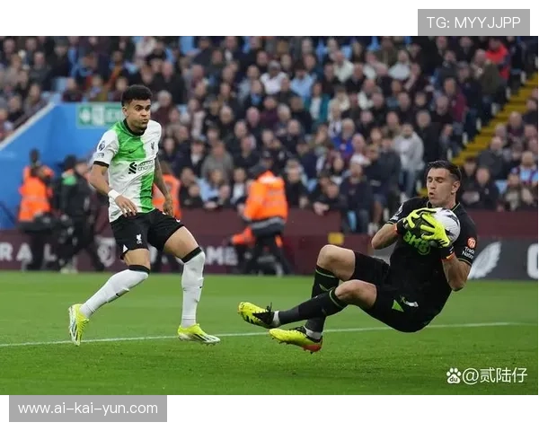 谢尔基脚后跟垫射破门被VAR取消，曼城客场憾失第三球